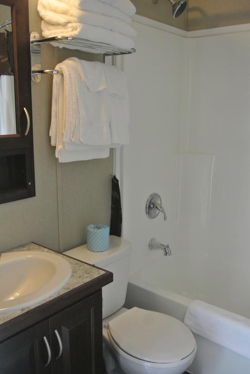 Sherkston Shores Beach Resort ポートコルボーン 部屋 写真